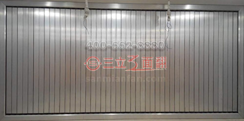 辨別大型三面翻廣告牌制作哪個生產(chǎn)廠家質(zhì)量好？